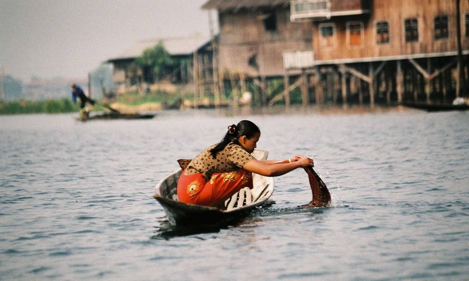 Documentary Mjanmarsko - Na rovnakej ceste