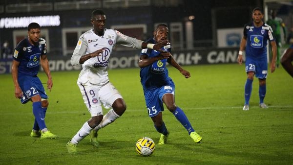 Toulouse FC - Chamois Niortais